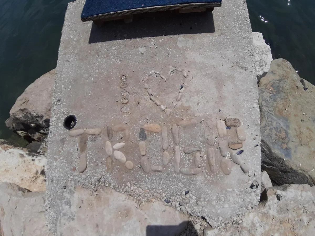Apartment Apartman Petrovic City Center Trogir Croatia
