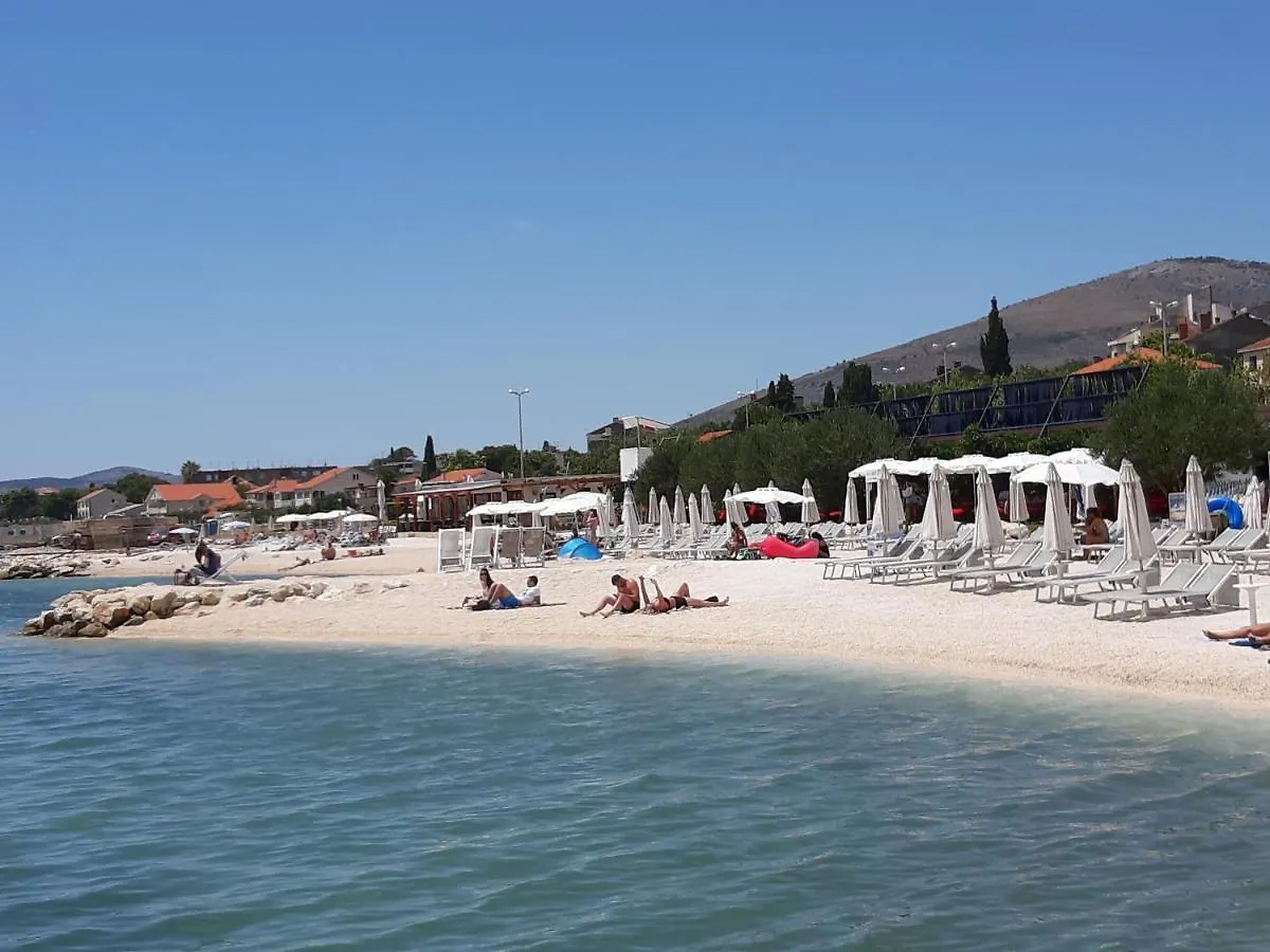 Apartman Petrovic City Center Trogir 0*,